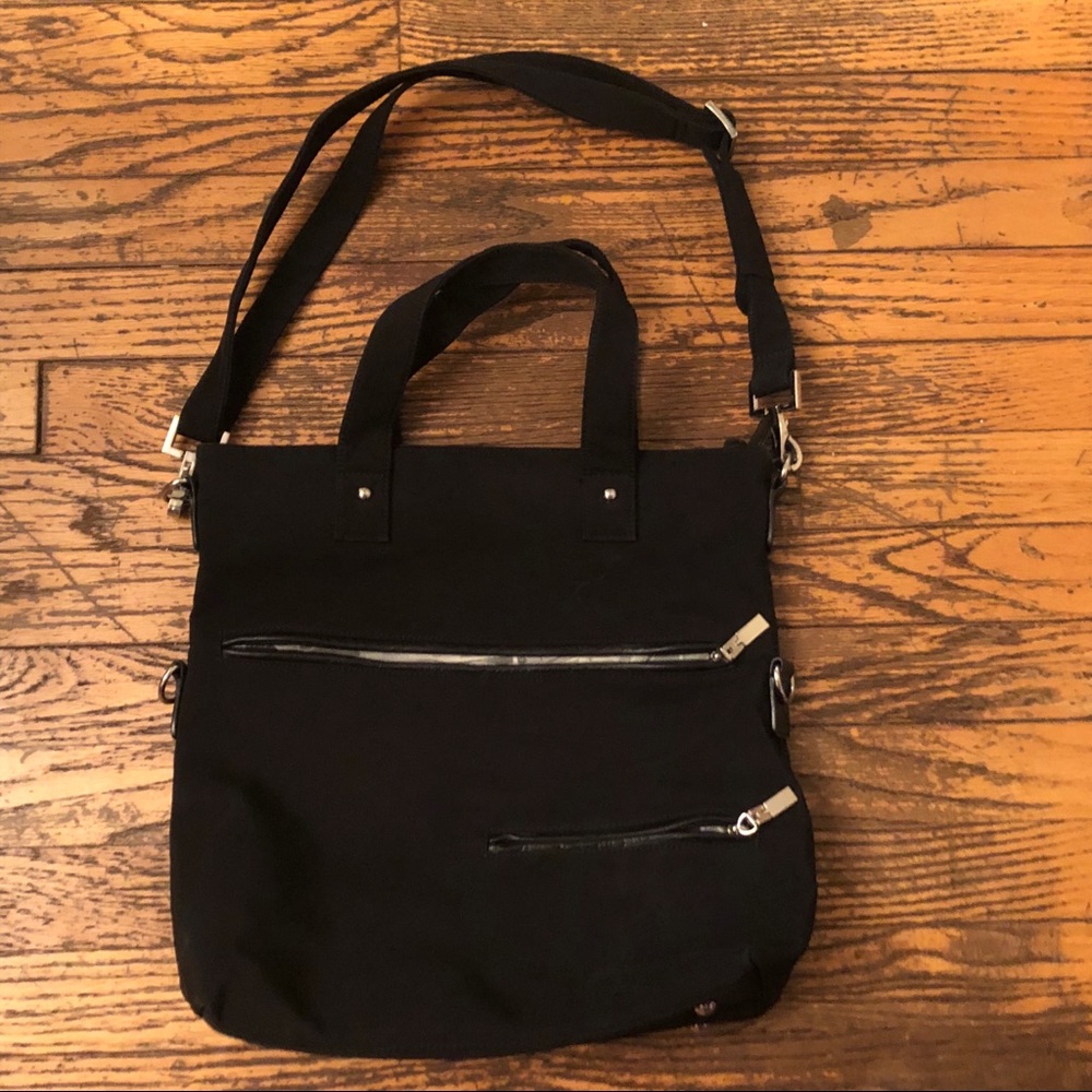 Hobo International Black Purse (EUC)